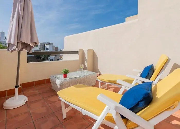 Charming Lover's Place *